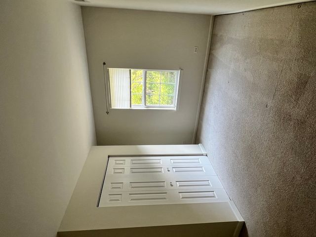 10S449 Carrington Circle, Burr Ridge, IL 60527