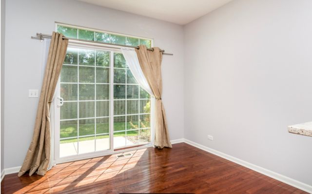 10S449 Carrington Circle, Burr Ridge, IL 60527