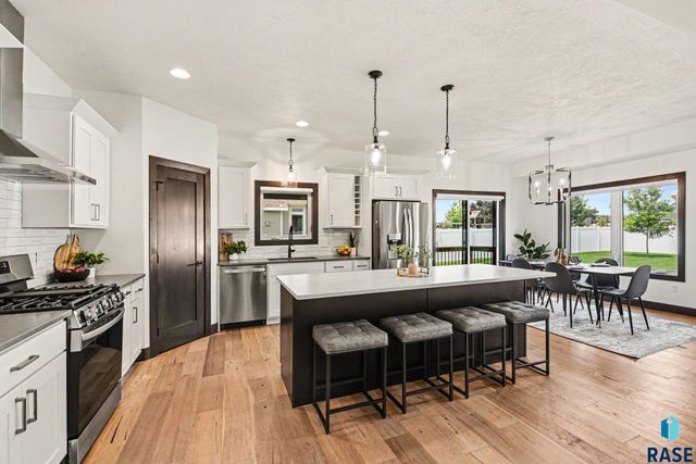 2500 W 95th St Street, Sioux Falls, SD 57108