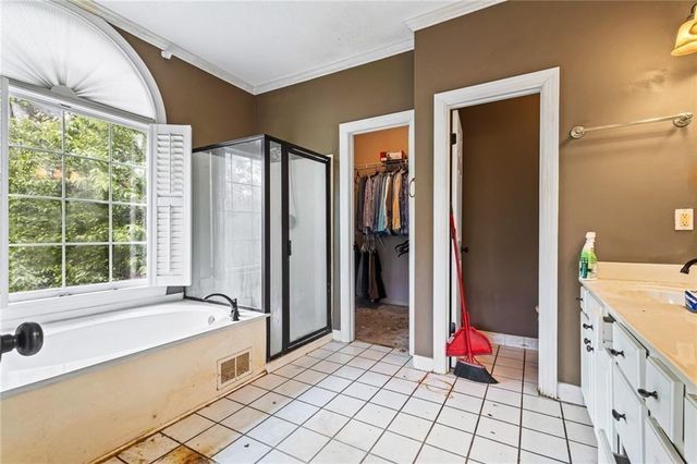 130 Shadow Lake Trail, Newnan, GA 30265