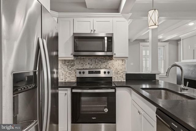 1515 BUTLER PIKE, Plymouth Meeting, PA 19462