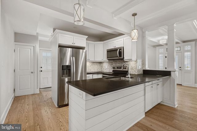 1515 BUTLER PIKE, Plymouth Meeting, PA 19462