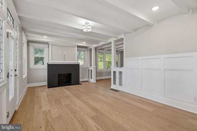 1515 BUTLER PIKE, Plymouth Meeting, PA 19462