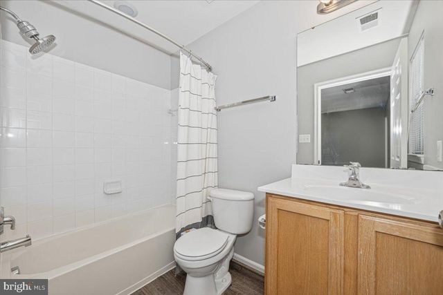 42 PAYNE ST, Charles Town, WV 25414