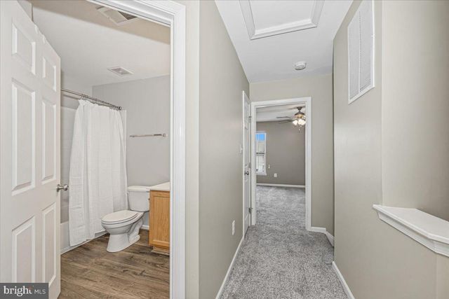 42 PAYNE ST, Charles Town, WV 25414