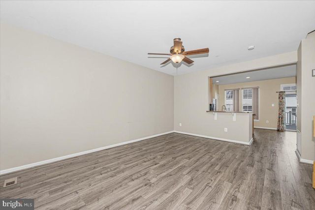 42 PAYNE ST, Charles Town, WV 25414