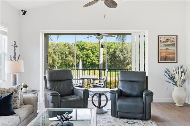 7842 Hawthorne DR 1703, Naples, FL 34113
