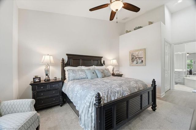 7842 Hawthorne DR 1703, Naples, FL 34113