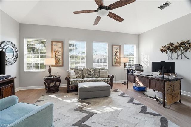 7842 Hawthorne DR 1703, Naples, FL 34113