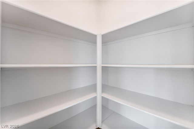 9025 Mossy Hollow Avenue, Las Vegas, NV 89149