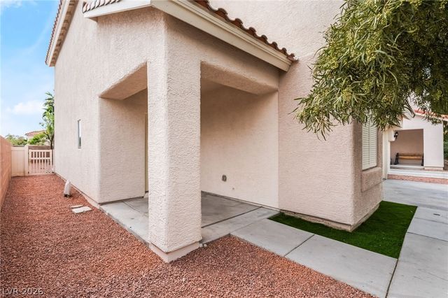 9025 Mossy Hollow Avenue, Las Vegas, NV 89149