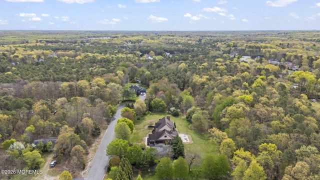 105 Clover Court, Freehold, NJ 07728