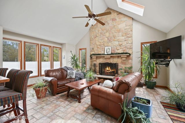 105 Clover Court, Freehold, NJ 07728