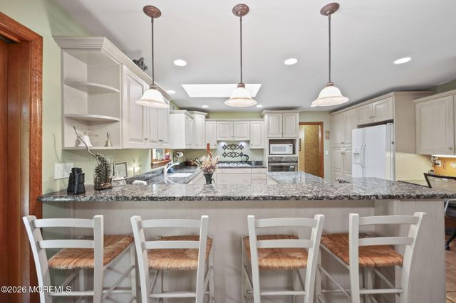 105 Clover Court, Freehold, NJ 07728
