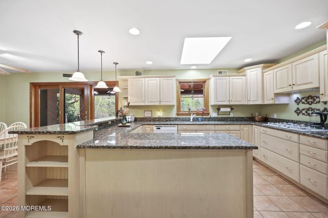 105 Clover Court, Freehold, NJ 07728