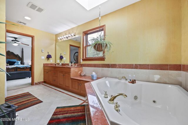 105 Clover Court, Freehold, NJ 07728