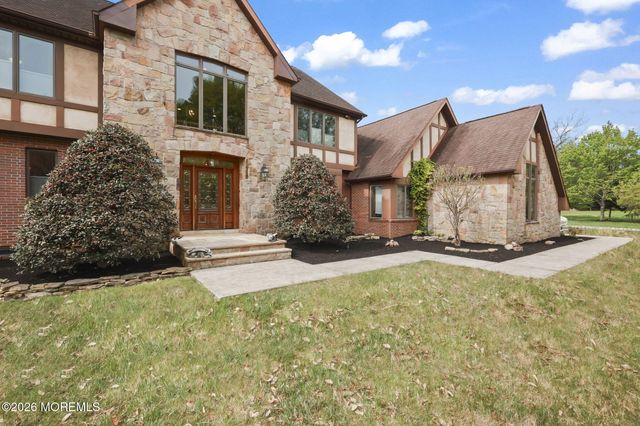 105 Clover Court, Freehold, NJ 07728