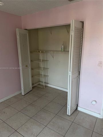 8024 NW 27th Ct, Sunrise, FL 33322