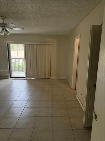 8024 NW 27th Ct, Sunrise, FL 33322