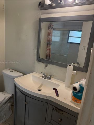 8024 NW 27th Ct, Sunrise, FL 33322