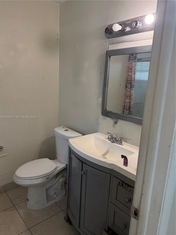 8024 NW 27th Ct, Sunrise, FL 33322