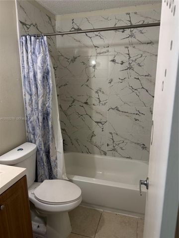 8024 NW 27th Ct, Sunrise, FL 33322