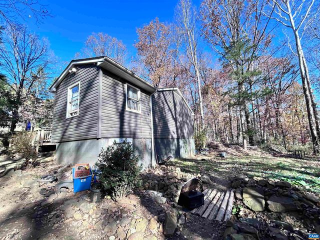 2003 SWEET HOLLOW LN, Charlottesville, VA 22903