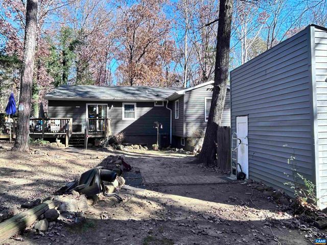 2003 SWEET HOLLOW LN, Charlottesville, VA 22903