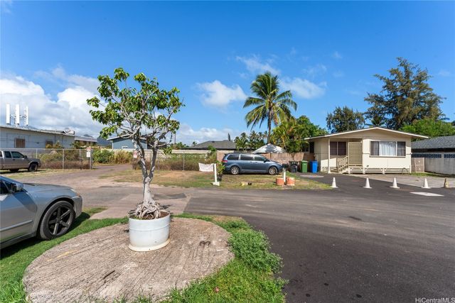 41-35 Wailea Street, Waimanalo, HI 96795