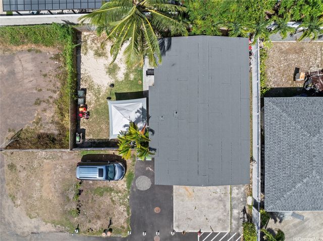 41-35 Wailea Street, Waimanalo, HI 96795