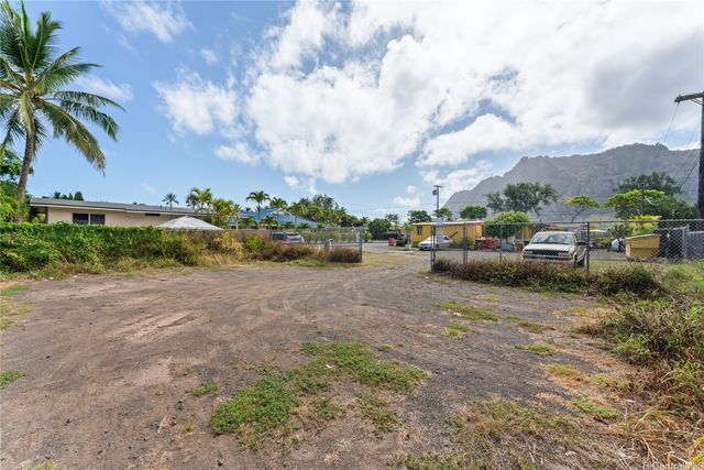 41-35 Wailea Street, Waimanalo, HI 96795