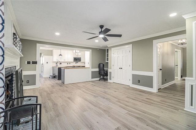 855 John Court, Lawrenceville, GA 30046
