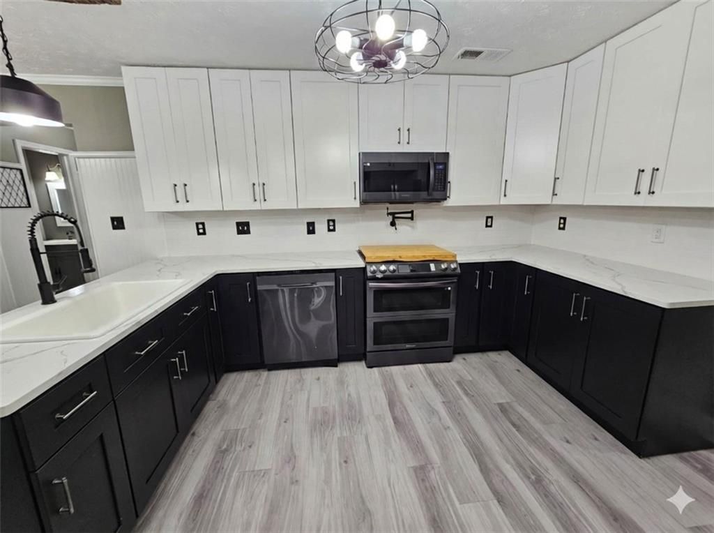 855 John Court, Lawrenceville, GA 30046