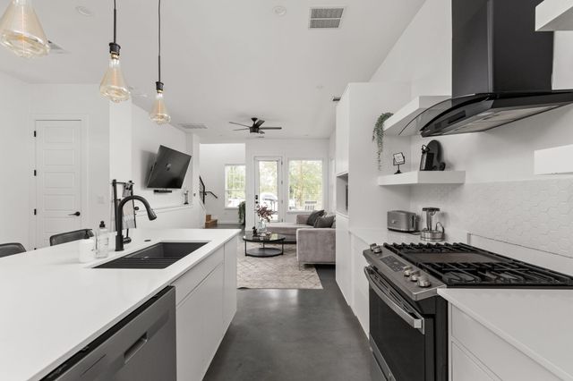 6205 Caddie ST 1, Austin, TX 78741