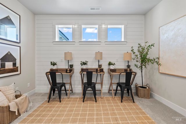 221 S Turner Ave., Star, ID 83669