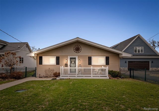 2330 Allen Road, Brandon Charter Township, MI 48462