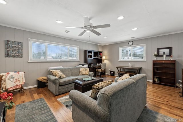 2330 Allen Road, Brandon Charter Township, MI 48462