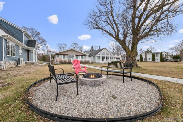 2330 Allen Road, Brandon Charter Township, MI 48462