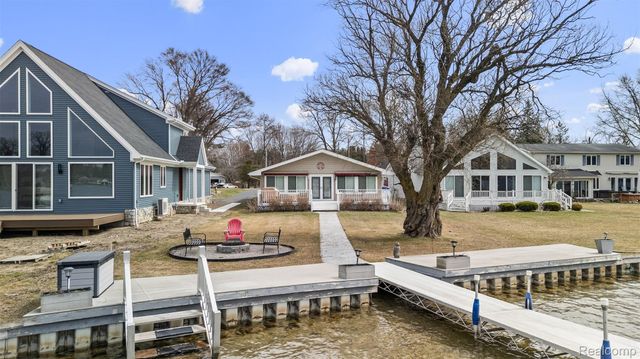 2330 Allen Road, Brandon Charter Township, MI 48462