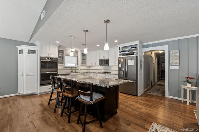 2330 Allen Road, Brandon Charter Township, MI 48462