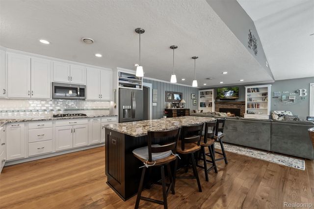 2330 Allen Road, Brandon Charter Township, MI 48462