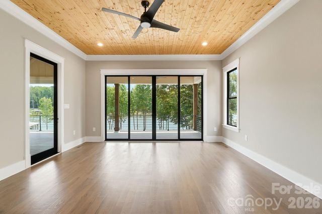 110 Zwilling Court, Troutman, NC 28166