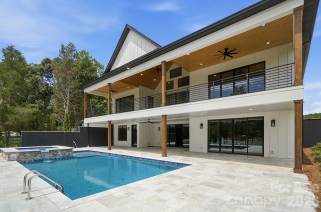 110 Zwilling Court, Troutman, NC 28166