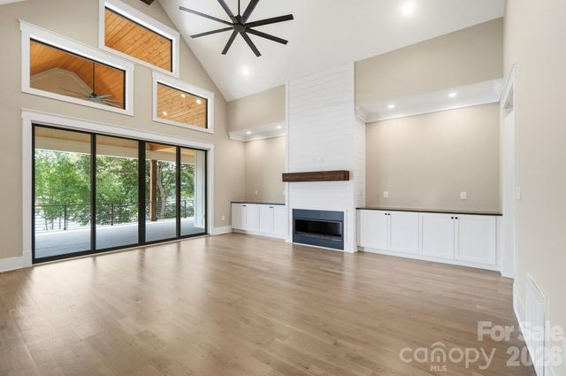 110 Zwilling Court, Troutman, NC 28166