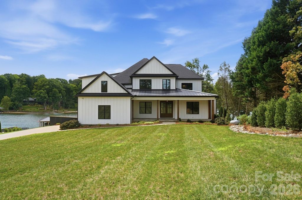 110 Zwilling Court, Troutman, NC 28166