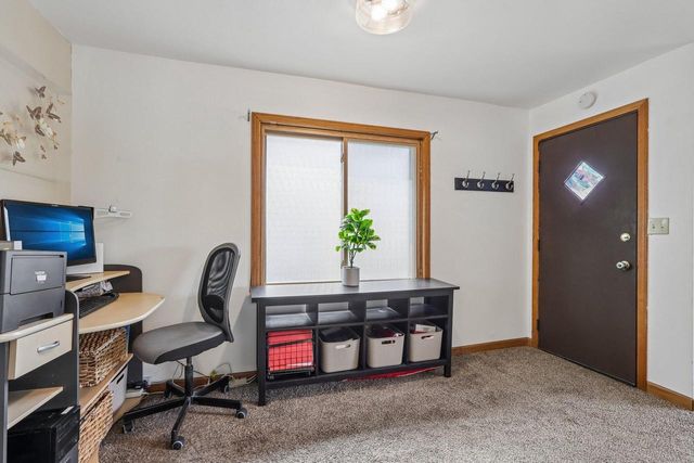 2826 S Chase AVENUE, Milwaukee, WI 53207