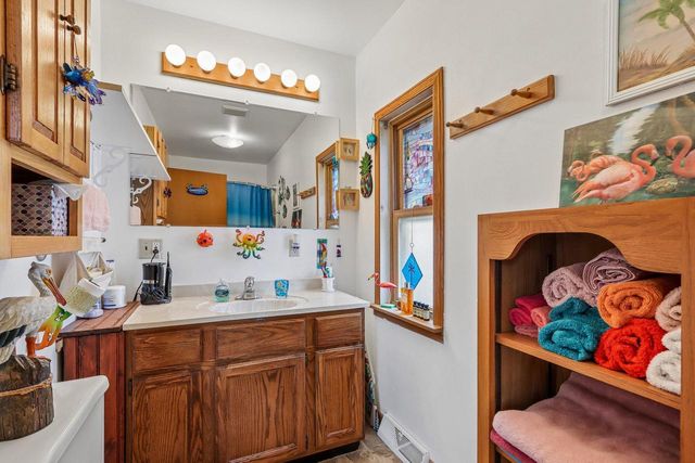 2826 S Chase AVENUE, Milwaukee, WI 53207