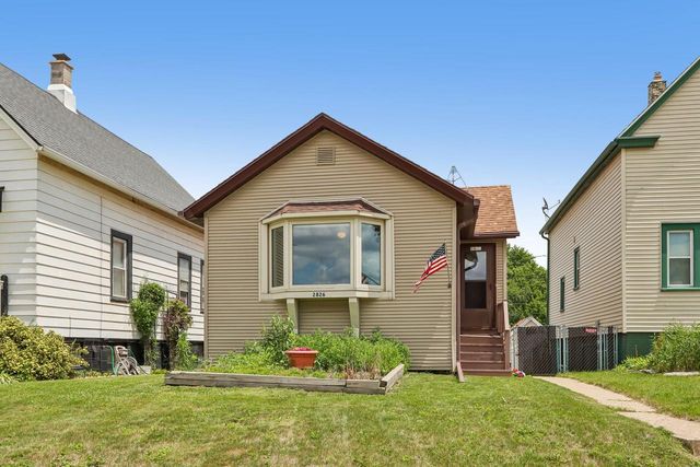 2826 S Chase AVENUE, Milwaukee, WI 53207
