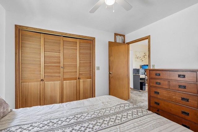 2826 S Chase AVENUE, Milwaukee, WI 53207
