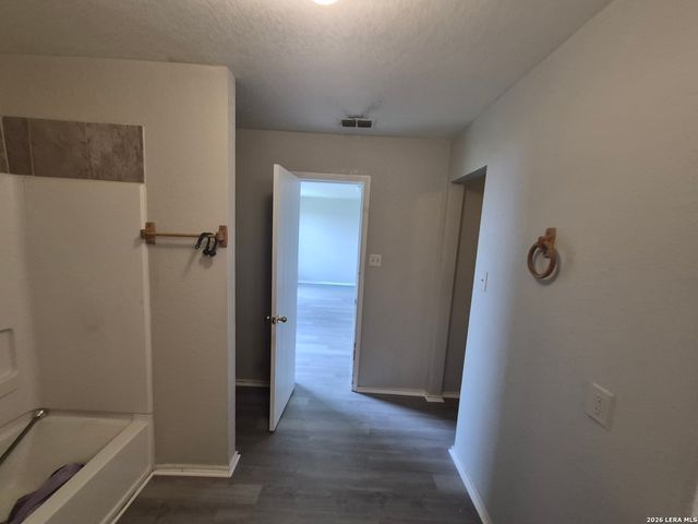 4526 Safe Harbor, San Antonio, TX 78244